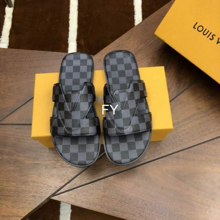 Picture of Louis Vuitton Slippers _SKULVsz38-452Cnfy0144331
